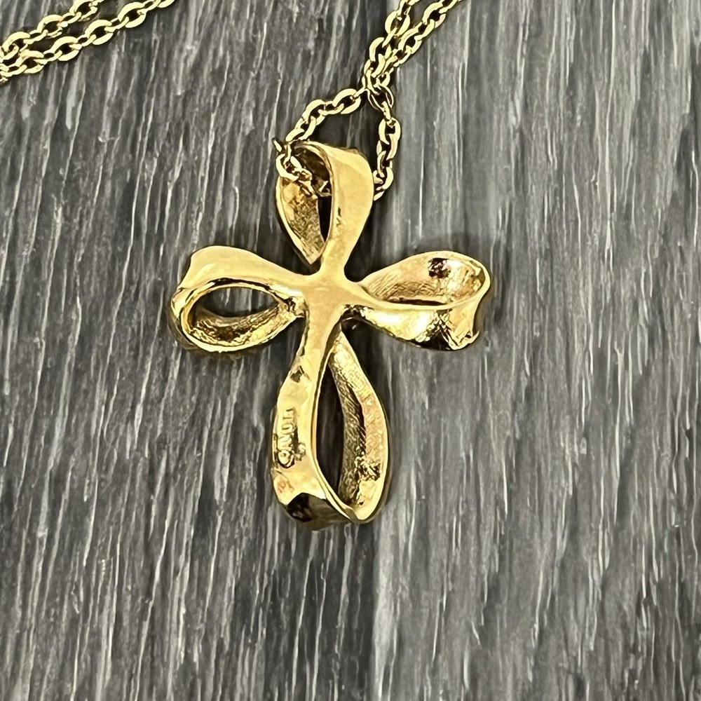 Vintage 1996 Avon Garnet Cross Pendant Necklace Gold Tone - Picture 3 of 6